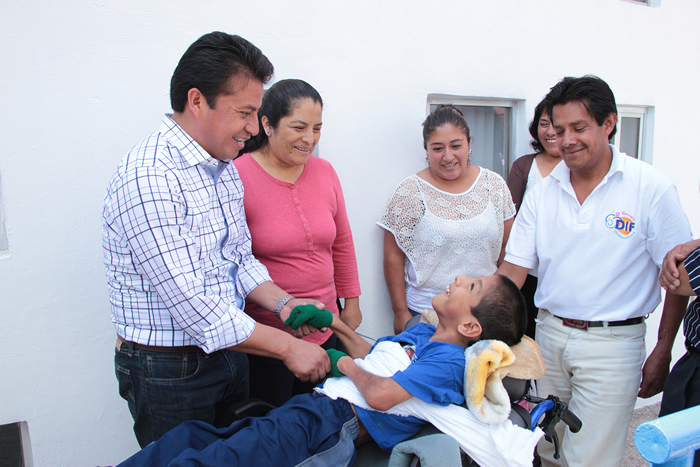 Inicia edil de San Andrés obras en materia social y seguridad pública